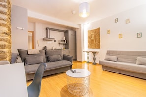 Smart TV - Editar Intimate retreat with Andalusian essence 3 (Úbeda)