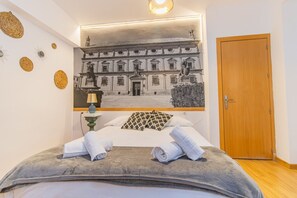 1 habitación, escritorio, tabla de planchar con plancha y wifi gratis 