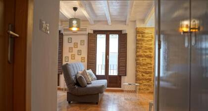 Intimate retreat with Andalusian essence 4