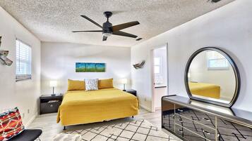 House, Multiple Beds (Beach Please) | 3 bedrooms