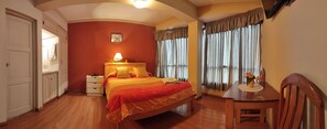 Classic Double or Twin Room | Desk, free WiFi