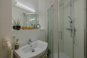 Dusche, Haartrockner