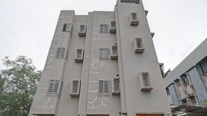 House | Exterior - Super Townhouse Hotel All In One (Barasat)