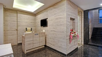 獨棟房屋 | 接待櫃台