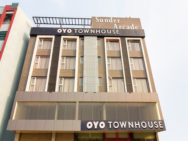 Reception - Super Townhouse Moosapet Rcc Prime (Hyderabad)