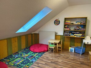 Children’s area - Vacation apartment "SchwarzwaldnACHT" - peace & nature in Todtnauberg - Mein SWH (Todtnauberg)