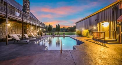 Historic Leon Russell estate: 13BR, 9BA, 24 BEDS