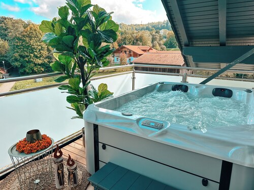 Bachgeflüster-Suite, inkl. Whirlpool, Sauna