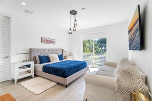 5 bedrooms, iron/ironing board, Internet, bed sheets - Serene 5-bedroom house with heated pool in Miami (Miami)