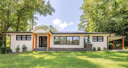 Stylish Comfort Modern Chef Kitchen 4 BR 2 Baths
