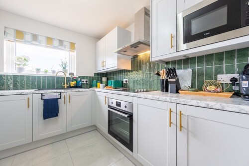 Emerald House by Tŷ SA