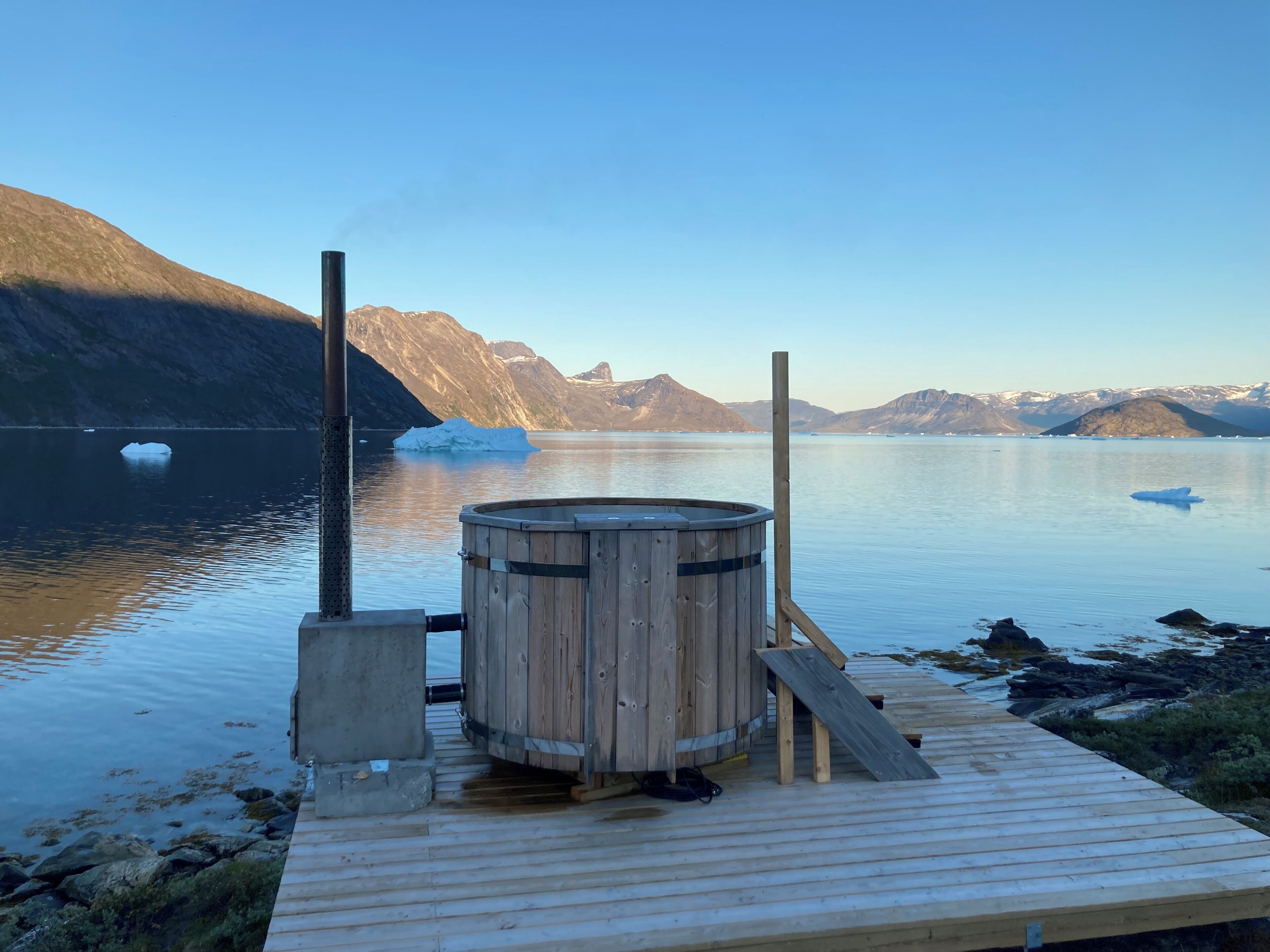 Articles de toilette écologiques, serviettes fournies, savon