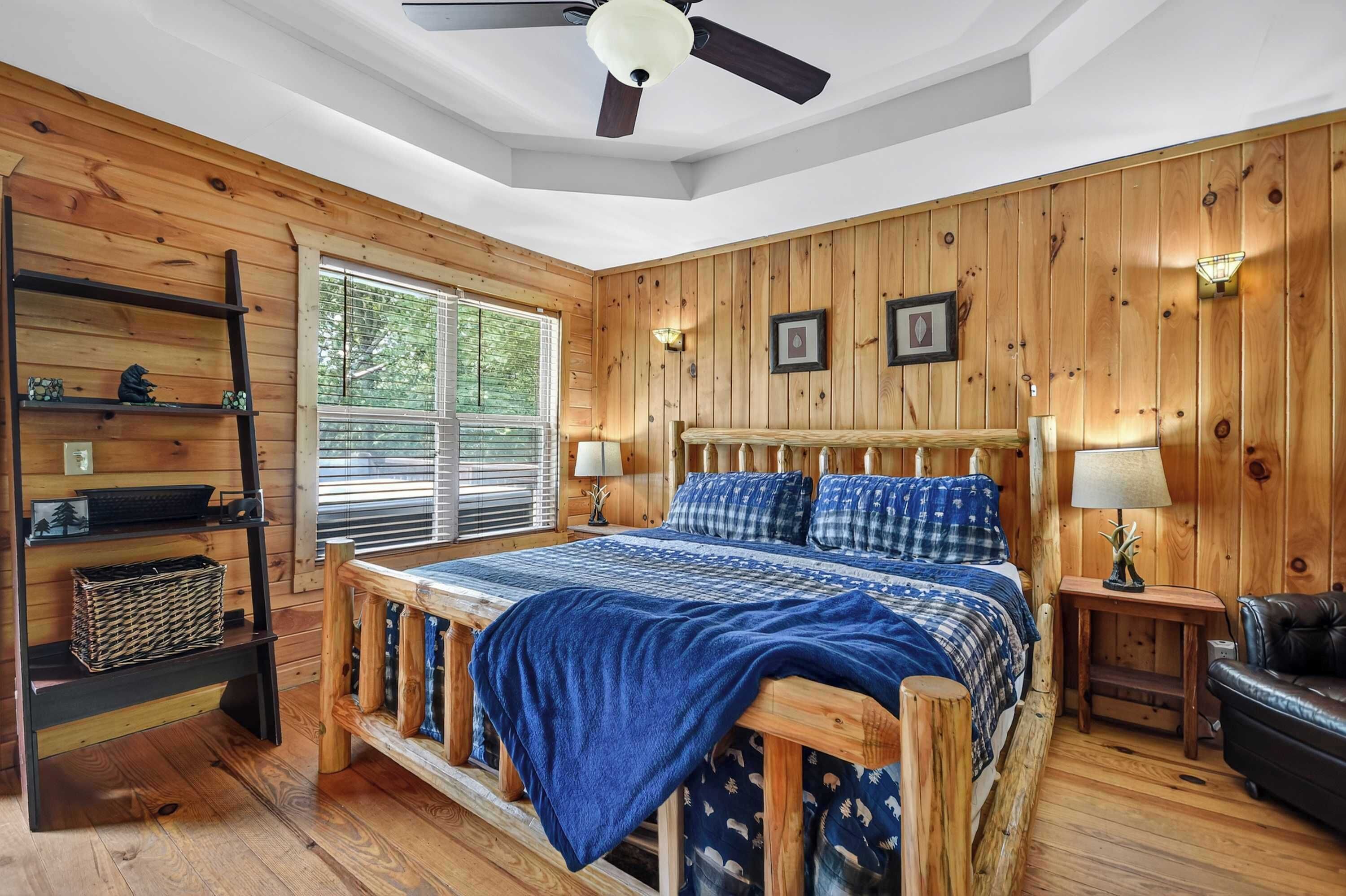 2 slaapkamers, een strijkplank/strijkijzer, reisbedje, wifi