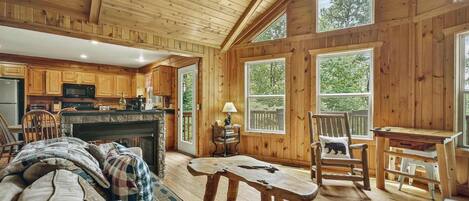 Tv, pejs, videospil, kontorer