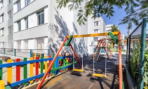 Basic Apartment | Children's area