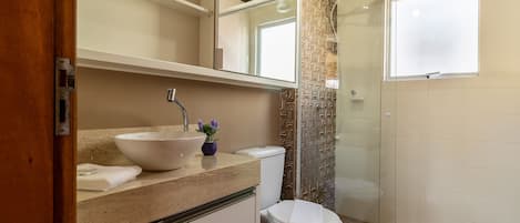 Appartement | Salle de bain | Articles de toilette gratuits