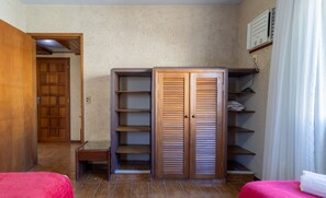 Room - Apt 6 min From the sea in Canasvieiras-sc Rba201 (Florianópolis)