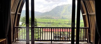 Villa Anteng with Rice Fields View at Sidemen