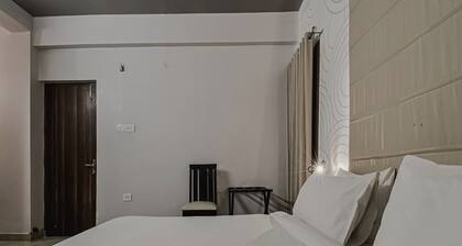 Super Townhouse Vidya Vihar