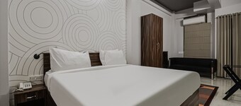 Super Townhouse Vidya Vihar