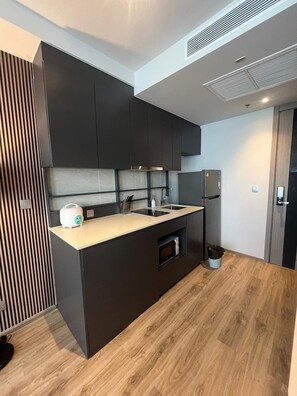 Apartment, 1 Schlafzimmer, barrierefrei, Raucher | Eigene Küche