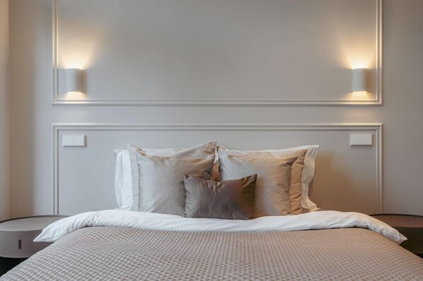 Deluxe Quadruple Room | Free WiFi