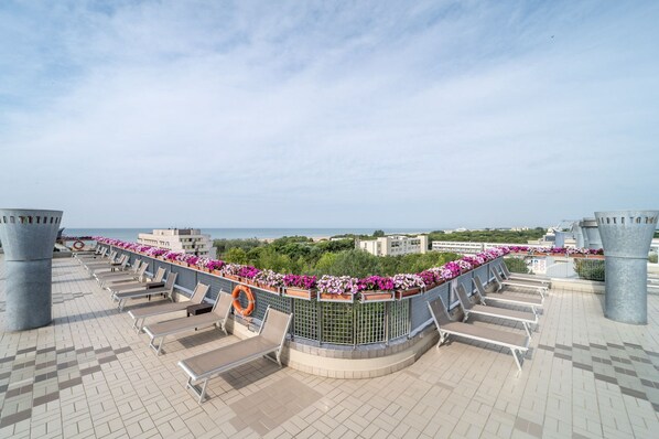 Apartment, 2 Bedrooms, Terrace, Garden View | Terrace/patio