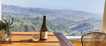 Ojai Mountain Ridge Estate, Private Ojai Vineyard Villa