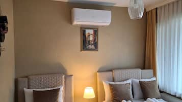 Ruokailu omassa huoneessa