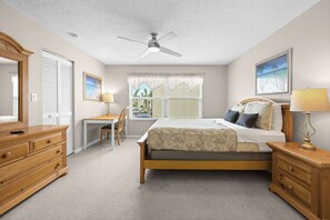 2 bedrooms, desk, iron/ironing board, free WiFi