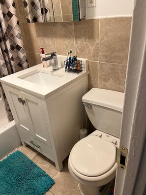 Håndklæder, Sæbe, Toiletpapir