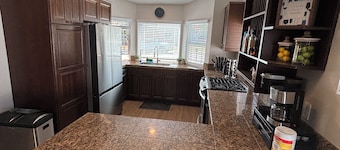 Comfort 4 Bedroom 2 Bath with AC