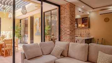 Apartment, 3 Bedrooms | Living area