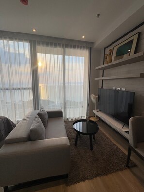 Apartment, 1 Schlafzimmer, barrierefrei, Raucher | Wohnzimmer