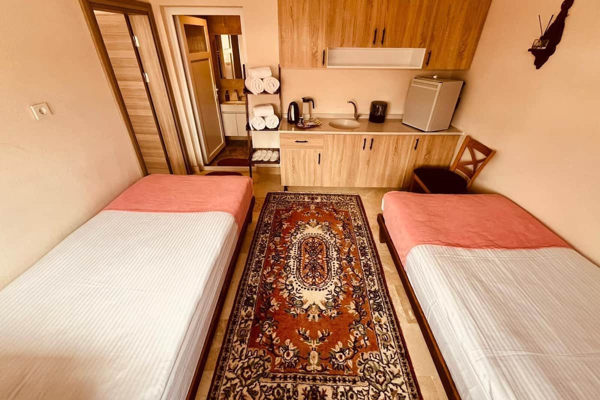 Suite familiale | Bureau, espace de travail pour ordinateurs portables