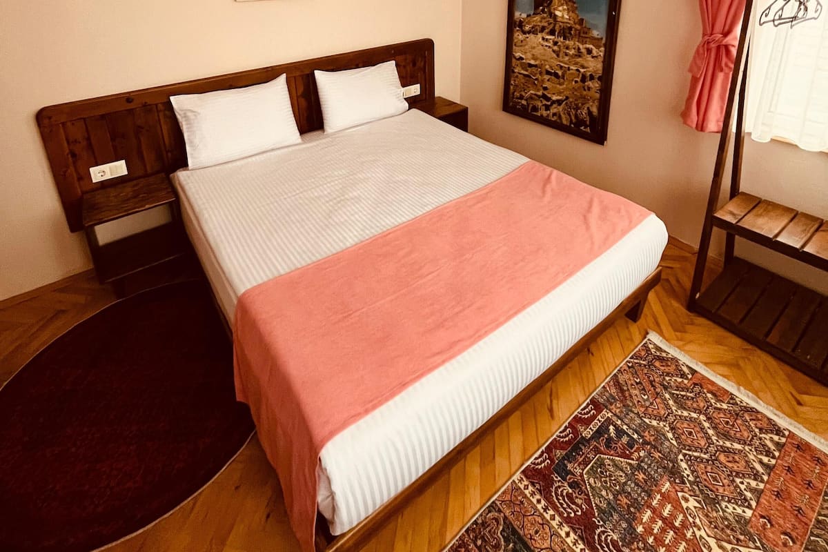 Suite studio familiale | Bureau, espace de travail pour ordinateurs portables