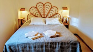 5 camere, ferro/asse da stiro, Wi-Fi, lenzuola