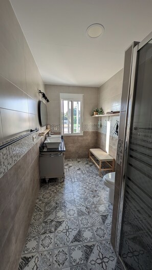 Asciugacapelli, asciugamani, sapone