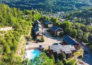 المنشأة من الخارج