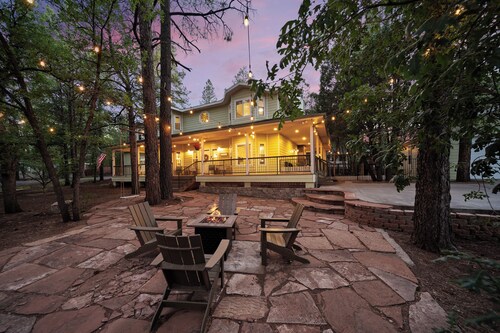 The AZ Notebook - Sleeps 28 with included guest house, huge game room, Pinetop