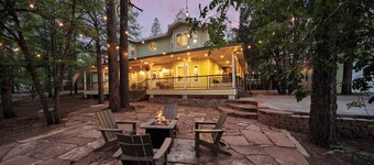 The AZ Notebook - Sleeps 28 with included guest house, huge game room, Pinetop