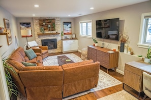 TV, fireplace, computer monitors