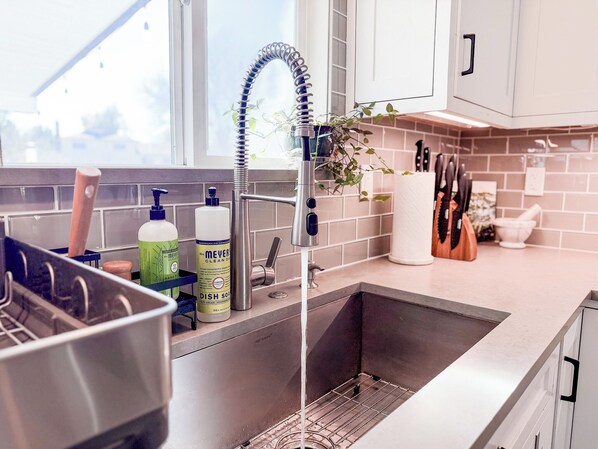 Microwave, oven, stovetop, dishwasher