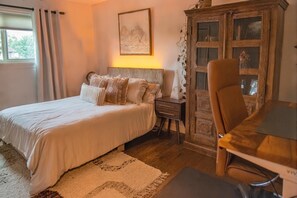 3 Schlafzimmer, Schreibtisch, WLAN, Bettwäsche