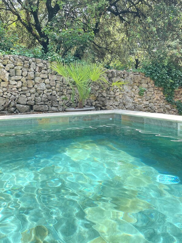 Utomhuspool