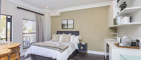 1 chambre, bureau, Wi-Fi gratuit, draps fournis