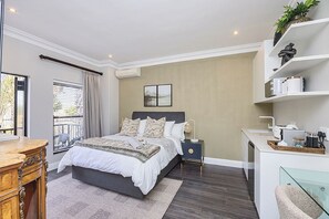 1 habitación, escritorio, wifi gratis y ropa de cama 