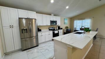 Villa (3 Bedrooms) | Interior