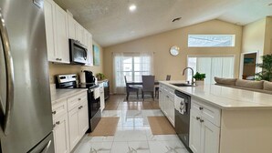Villa (3 Bedrooms) | Interior