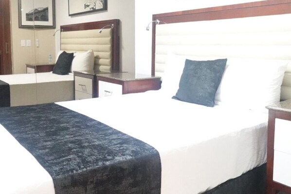 2 chambres, fer et planche à repasser, Wi-Fi, literie fournie